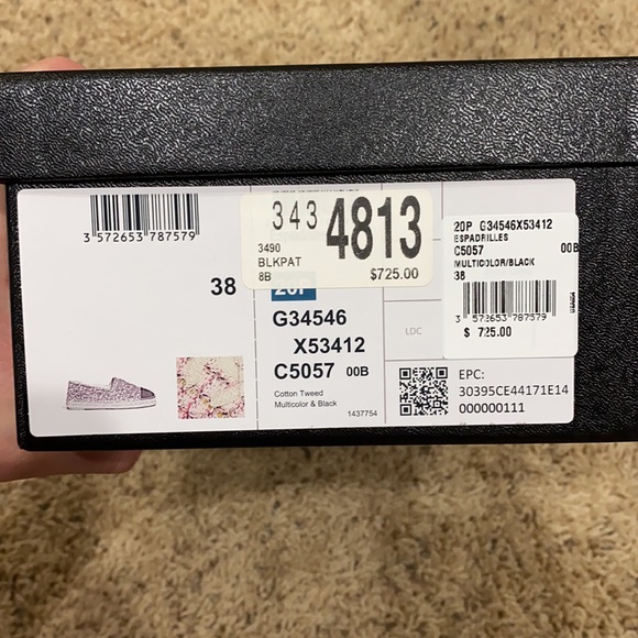 Chanel Espadrilles in Pink Tweed - Picture 4 of 4